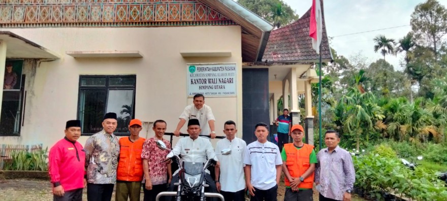 Petugas Kebersihan Nagari Simpang Utara Resmi Beroperasi Mulai Hari Ini
